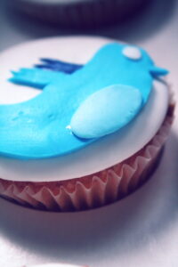 m-i-x-y_by-twitter-cupcake